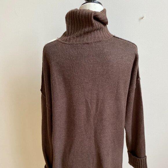 CYRUS New Boucle Sweater BNWT Turtleneck - Picture 6 of 11